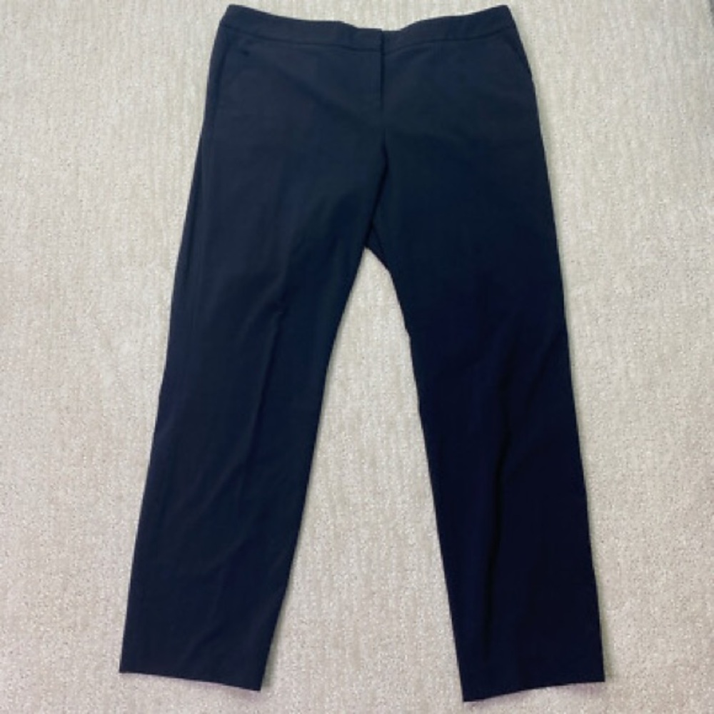 Vince Camuto Women’s Flat Front Straight Leg Black Dress Pants- Size 14